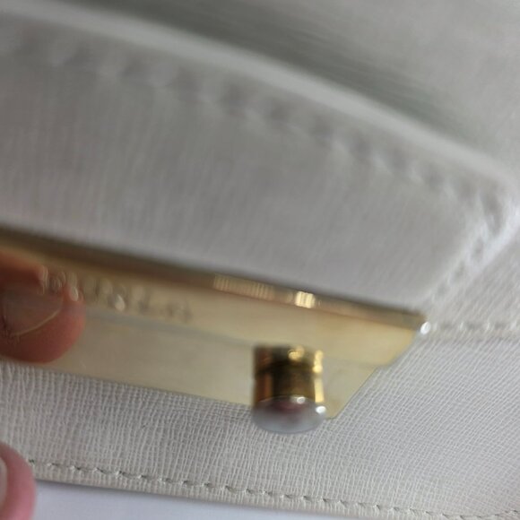 Furla Metropolis Mini Crossbody Bag White Saffiano Leather Gold Chain - Picture 14 of 14